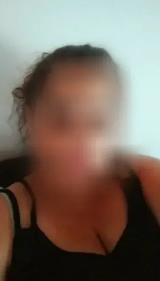 Allegra, 33 anni