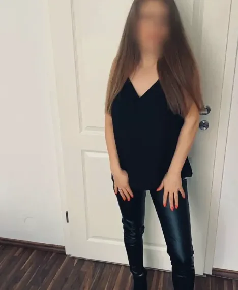Deborah, 32 anni